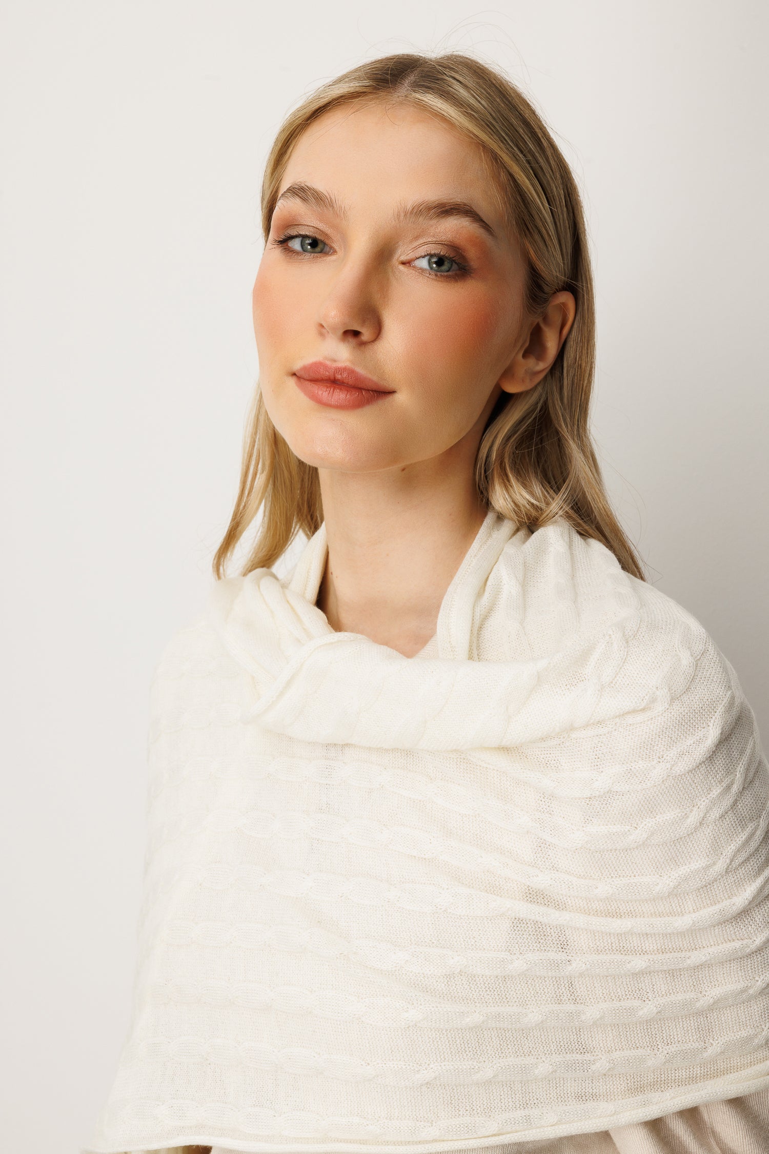 MYRA SJAAL ECRU