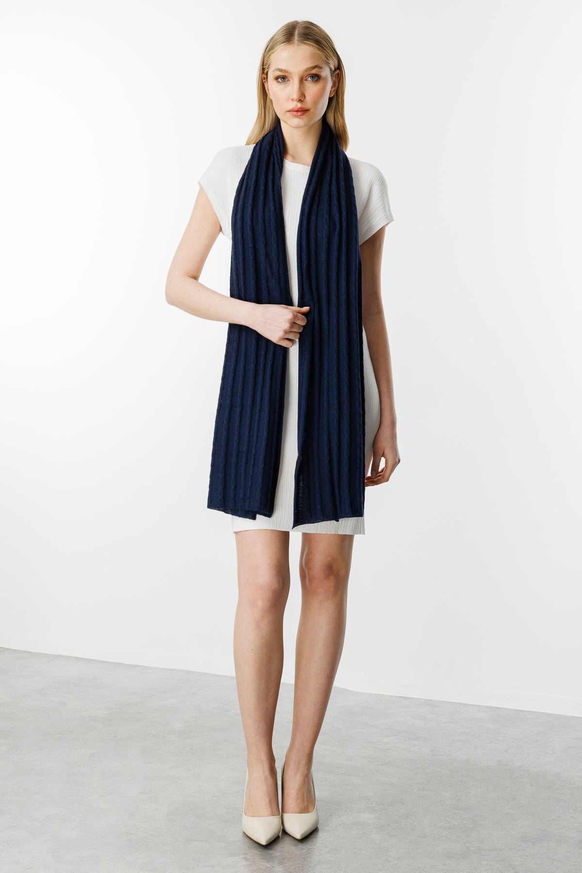 MYRA SJAAL MARINEBLAUW