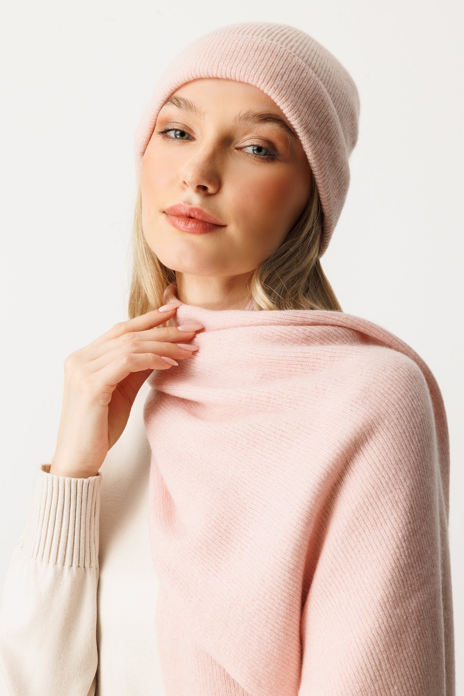 DIANA HOED & SJAAL SET VAN CASHMERE, ROOS