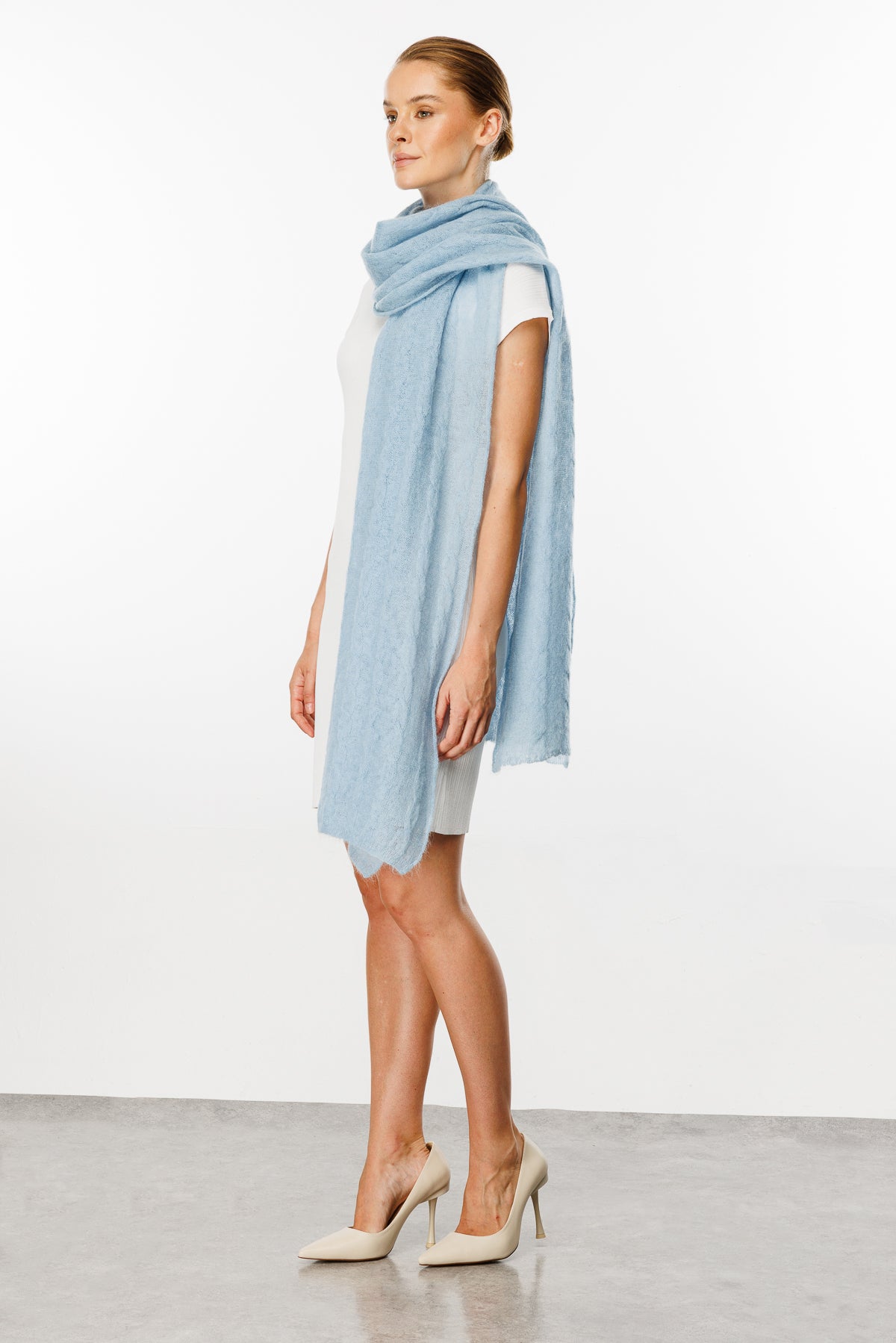 ARINNA SJAAL BLAUW-KABELBREID