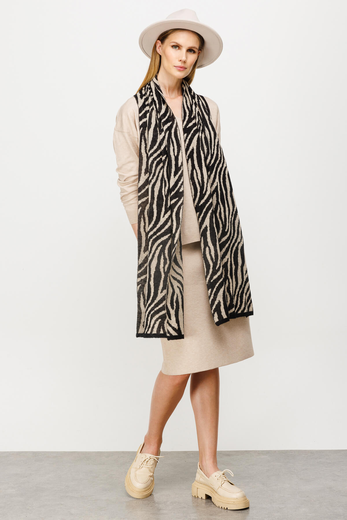ZEBRA SCARF