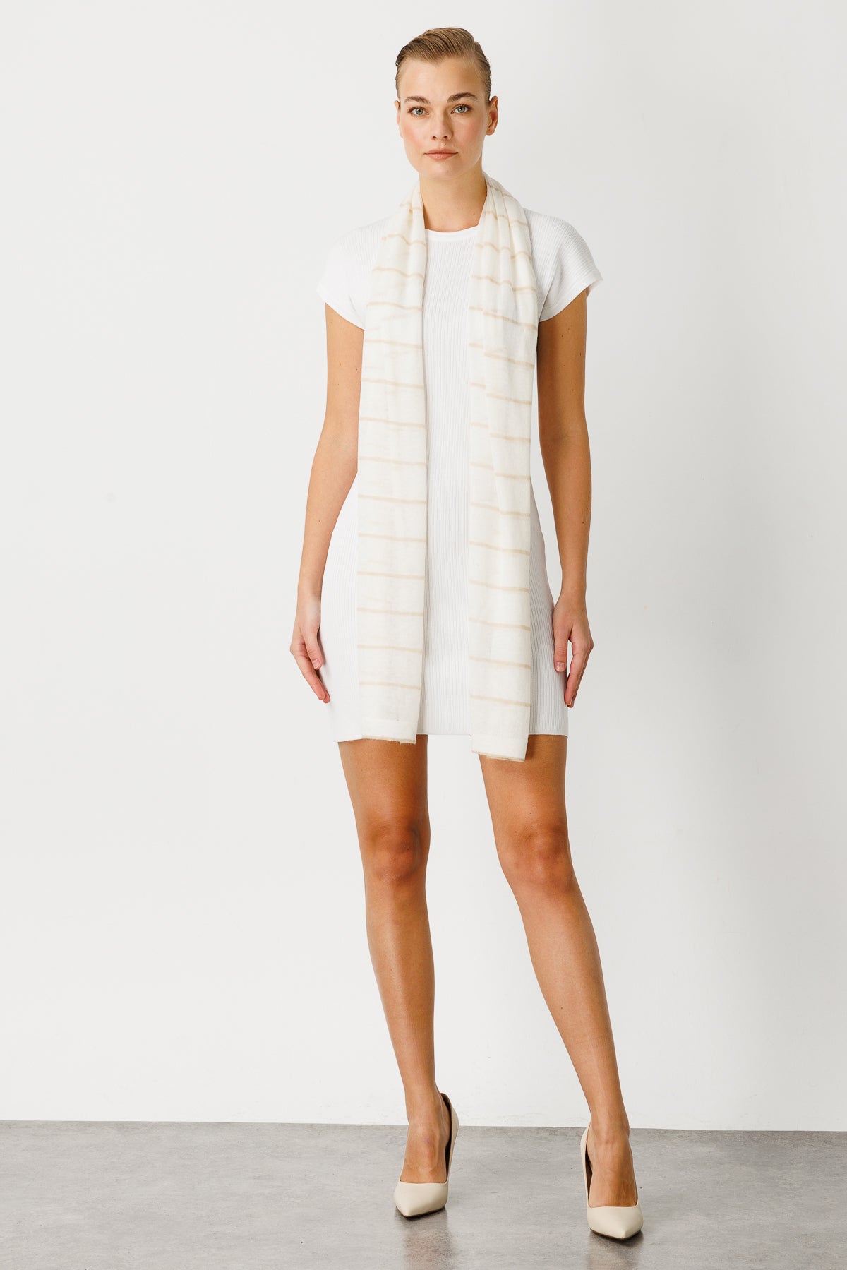 ARTEMIS SHAWL ECRU-BEIGE