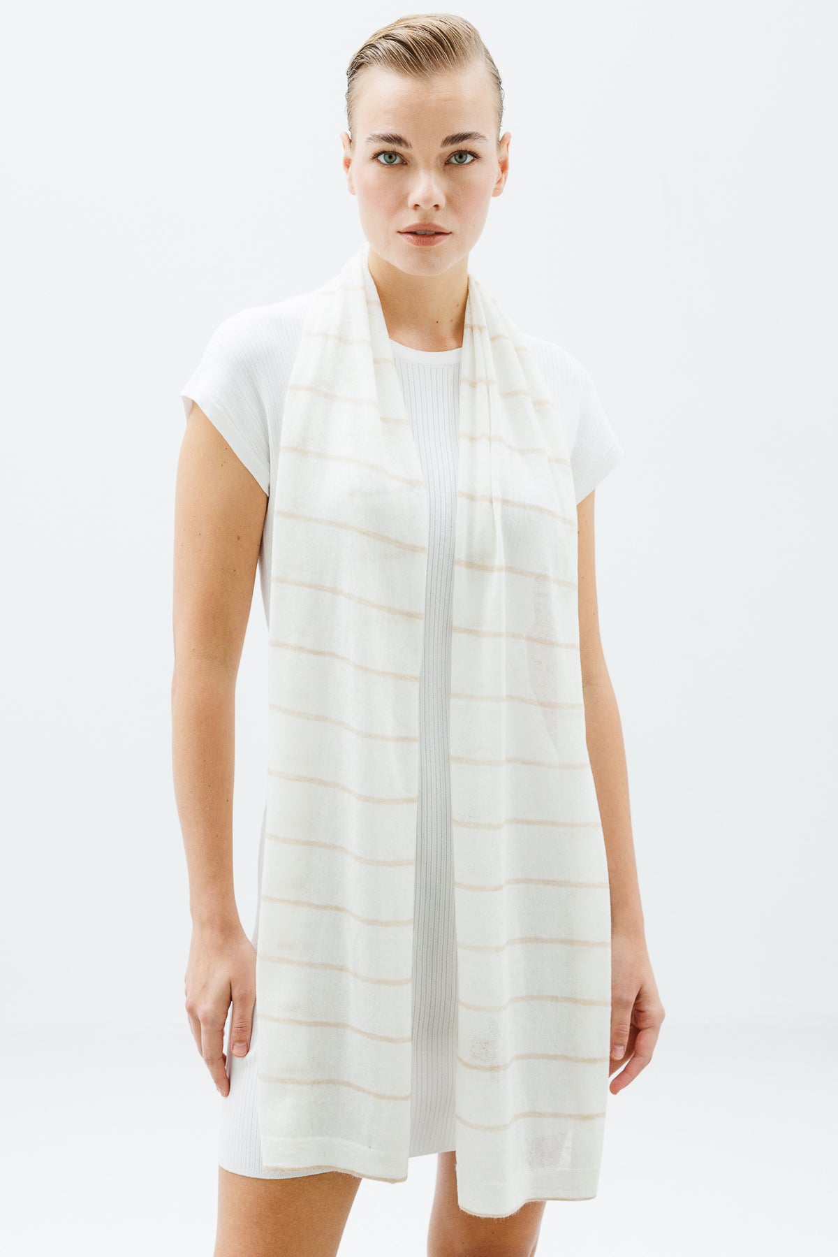 ARTEMIS SHAWL ECRU-BEIGE