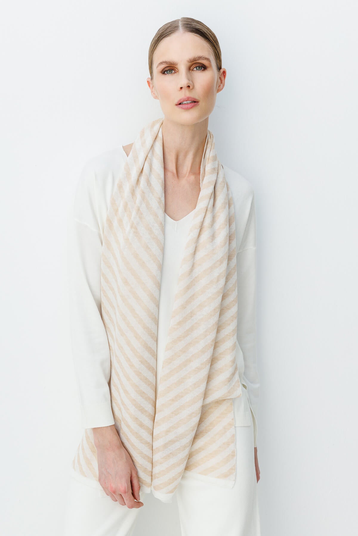 EPHESUS SCARF WHITE ECRU