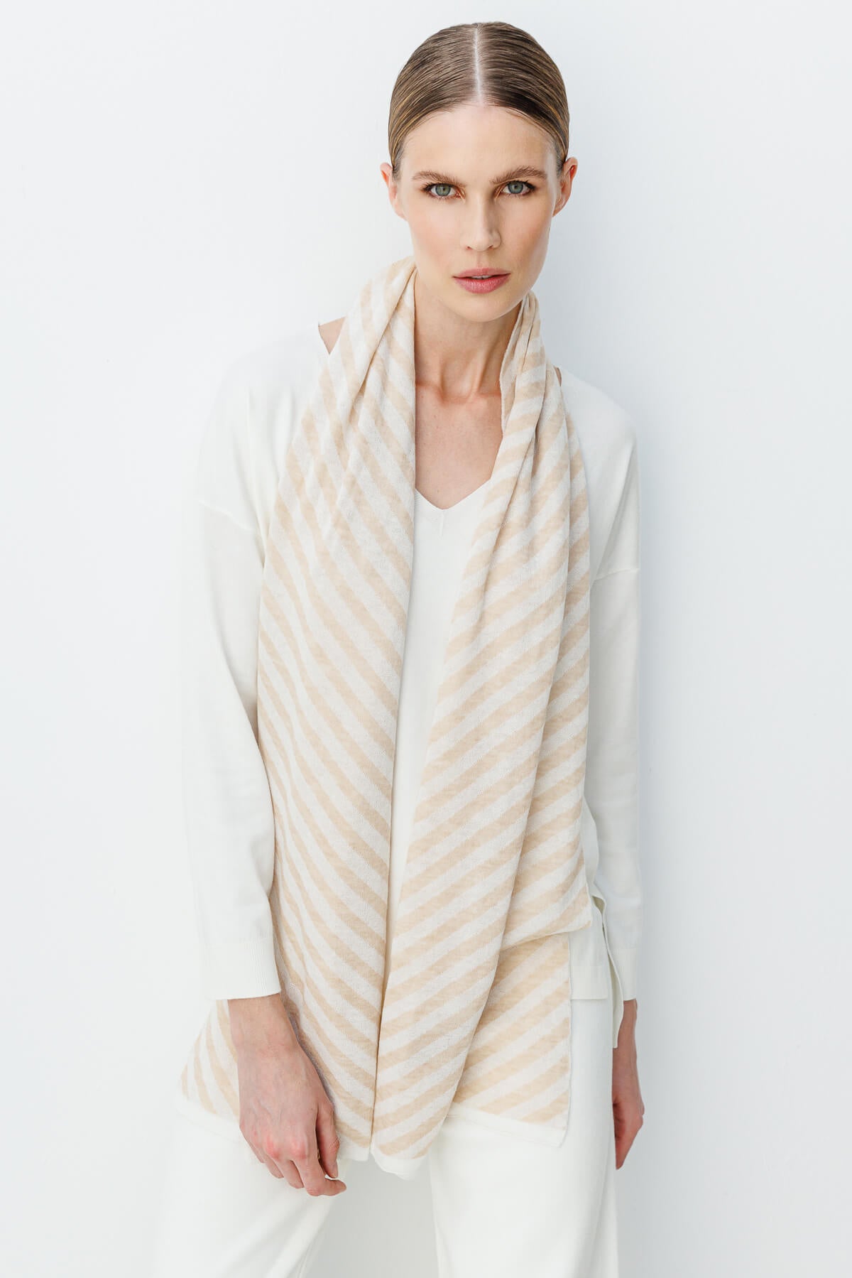 EPHESUS SCARF WHITE ECRU
