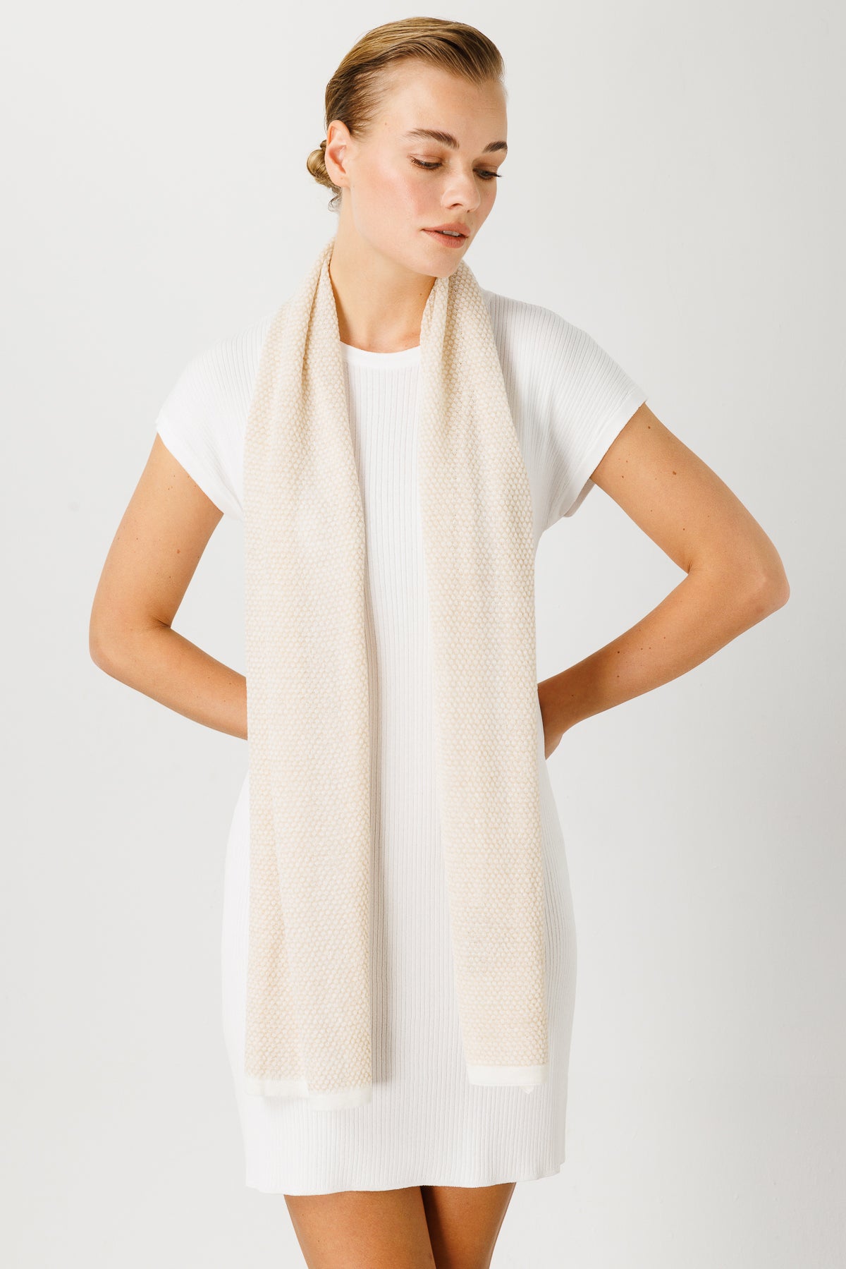 MIDAS SCARF ECRU-BEIGE