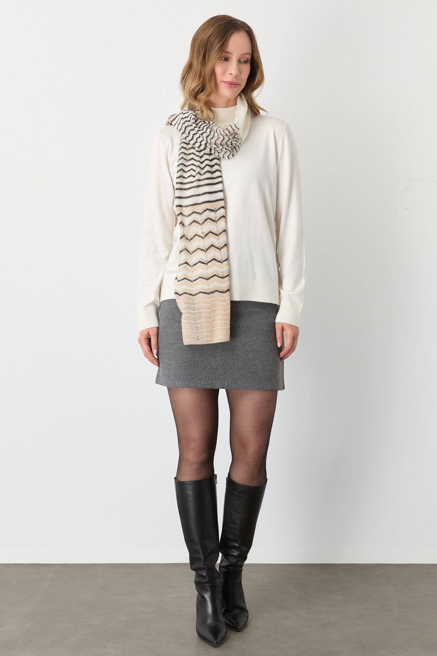 CYBELE SHAWL ECRU-BEIGE-BLACK