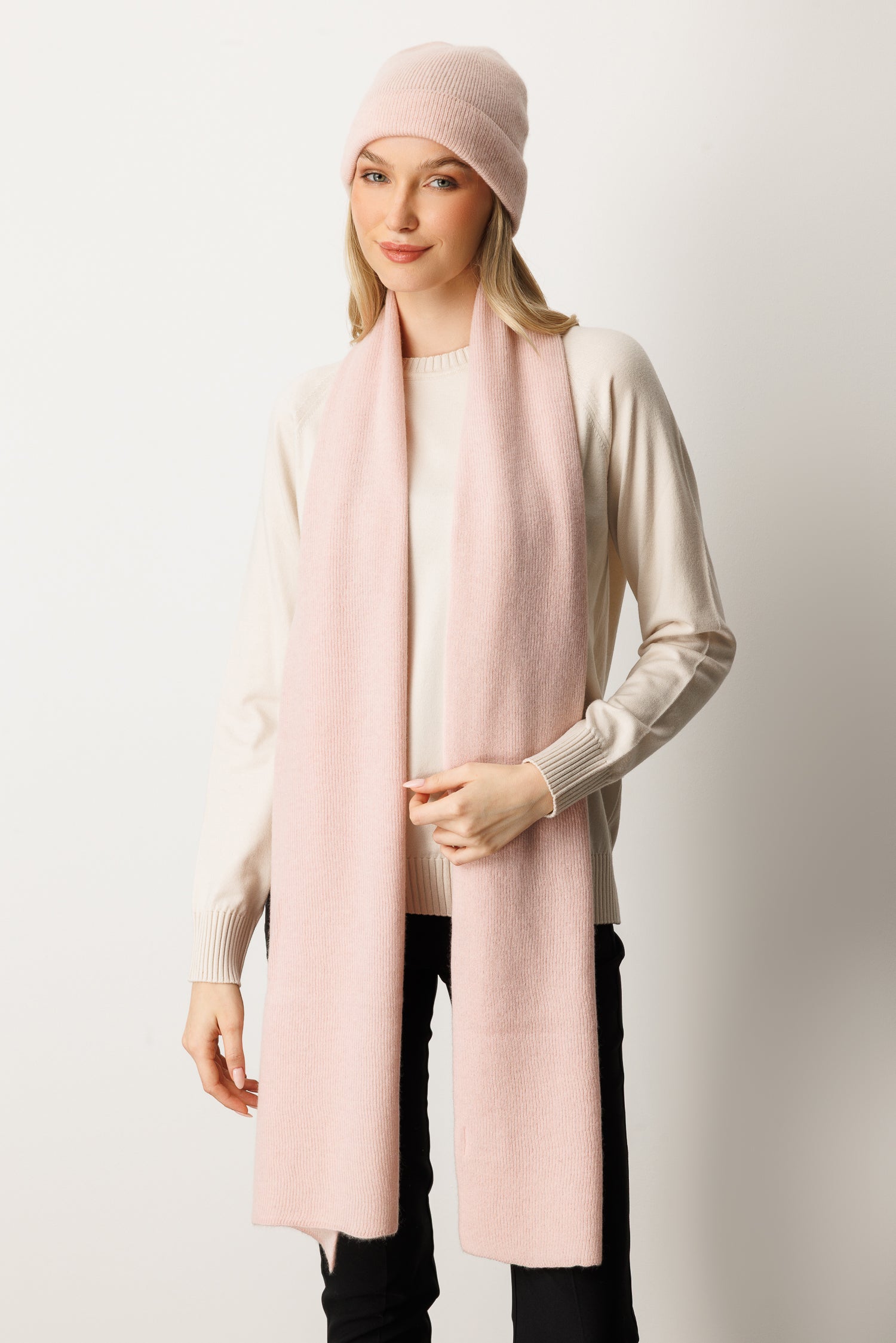 DIANA HOED &amp; SJAAL SET VAN CASHMERE, ROOS