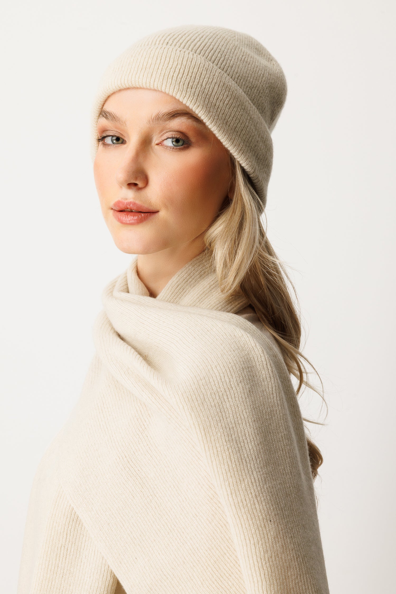 DIANA HOED &amp; SJAAL SET VAN CASHMERE, KLEUR STONE