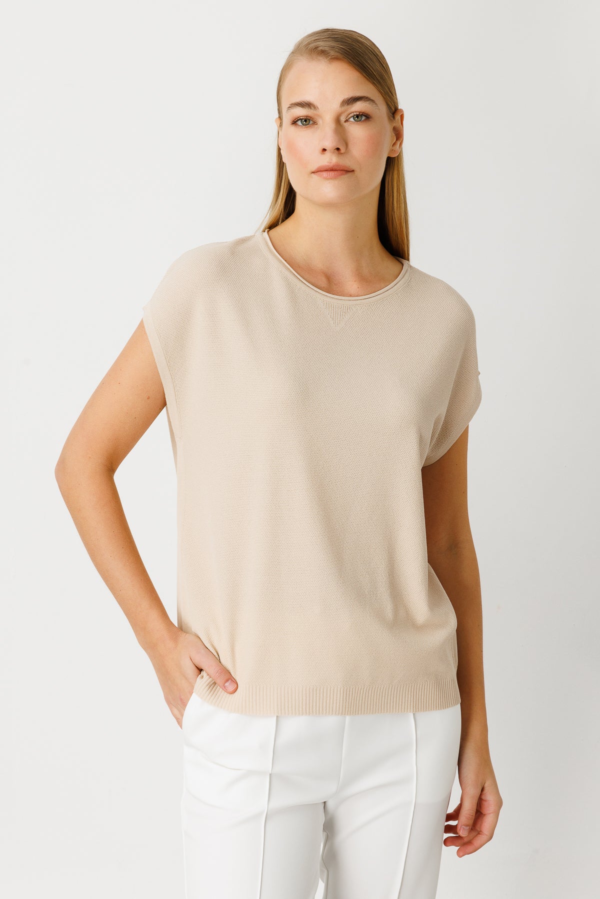 BASIC DIAMOND BLOUSE BEIGE