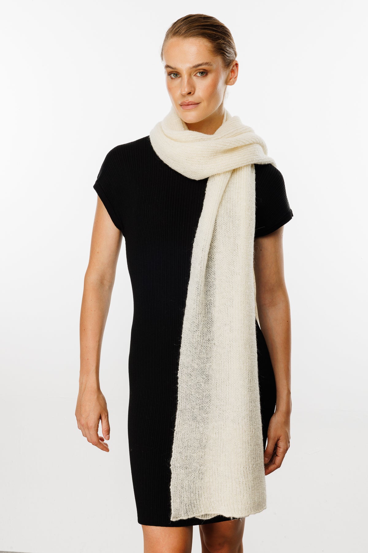 HATTUSA SJAAL ECRU-BASIC KNIT