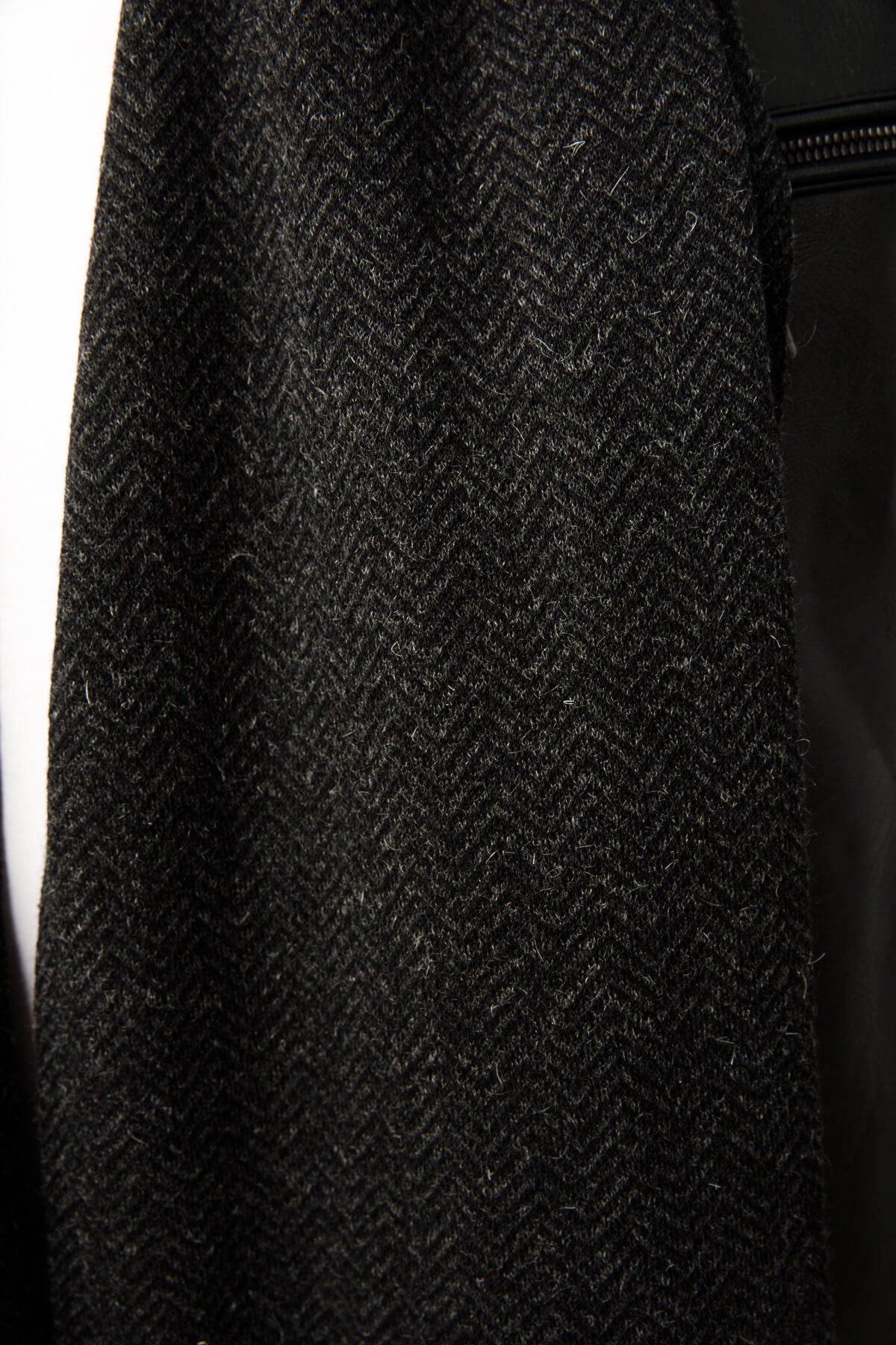 MEN LYDIA SCARF BLACK