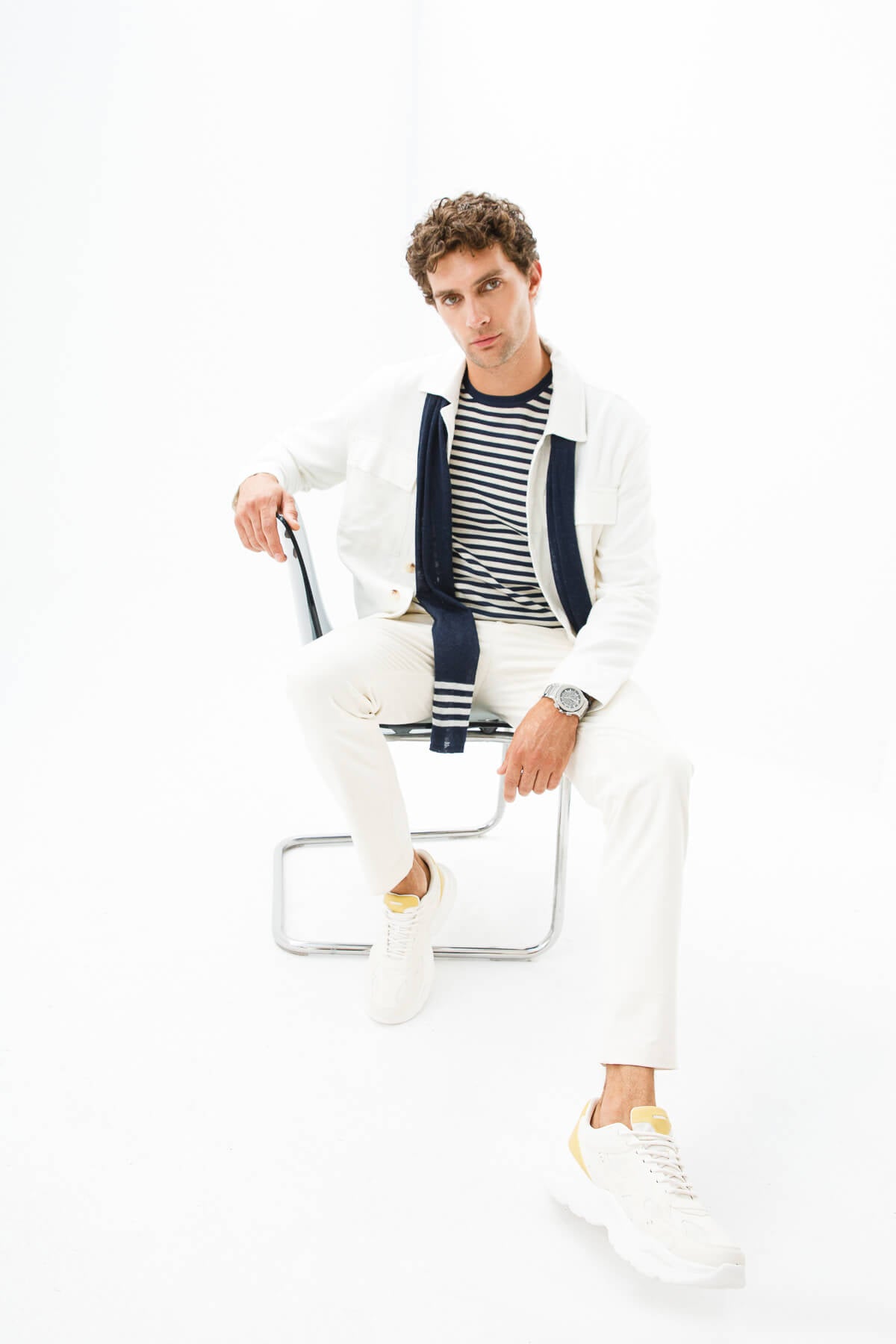 MANNEN MARINEBLAUW SJAAL MARINEBLAUW-ECRU
