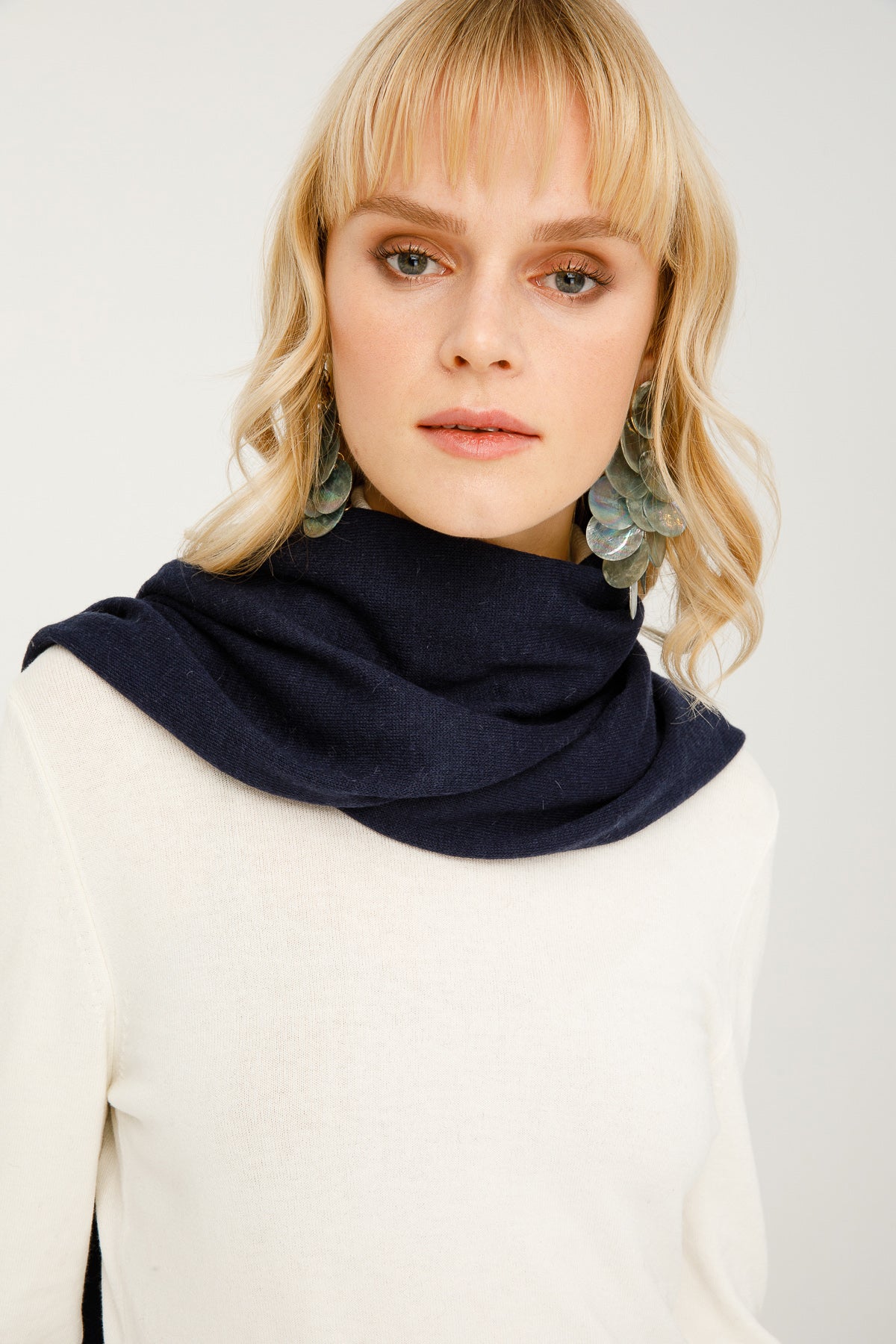 ANGORA SJAAL MARINEBLAUW